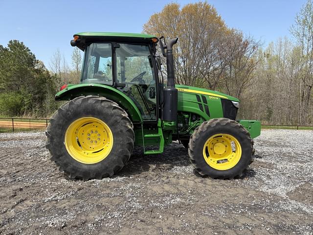 Image of John Deere 5100M equipment image 3