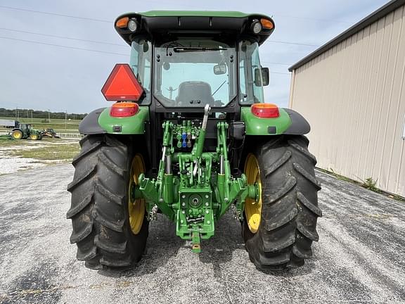 Image of John Deere 5100M equipment image 3