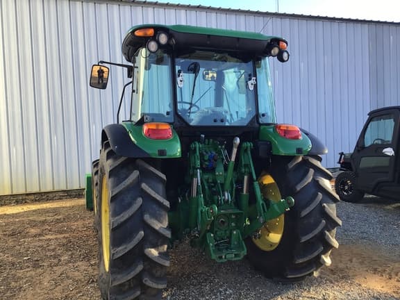 Image of John Deere 5115M equipment image 2