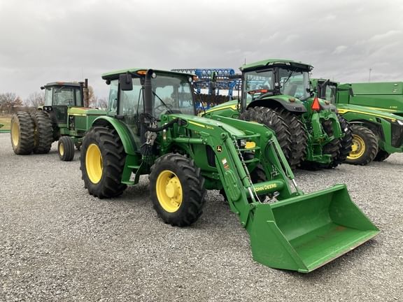 Main image John Deere 5115M