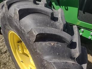 Main image John Deere 5115M 8