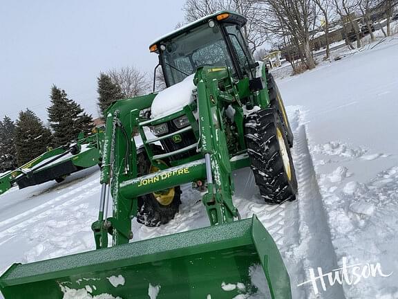 Image of John Deere 5115M equipment image 3