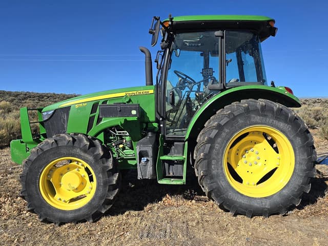 Image of John Deere 5115M equipment image 1