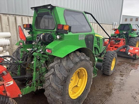 Image of John Deere 5125ML equipment image 2