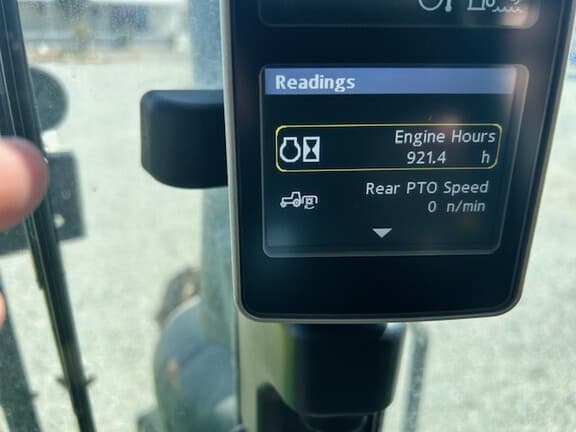 Image of John Deere 5125R equipment image 4