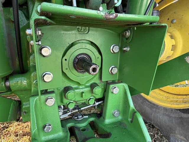 Image of John Deere 5125R equipment image 4