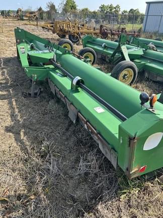 Image of John Deere 520 equipment image 1