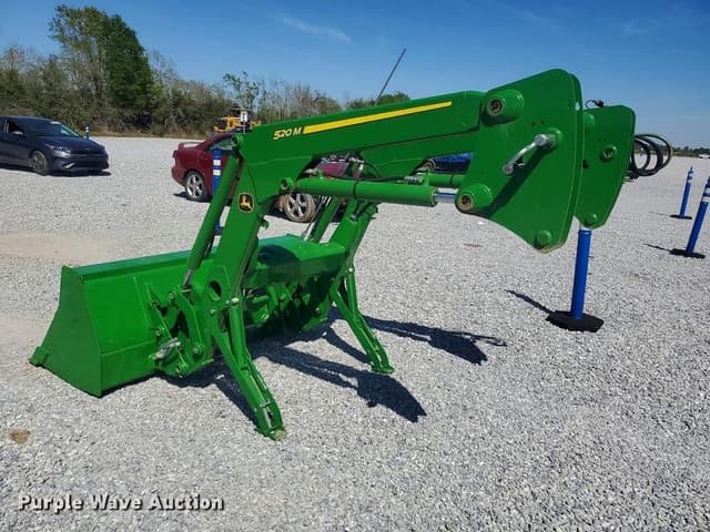 Image of John Deere 520M equipment image 2