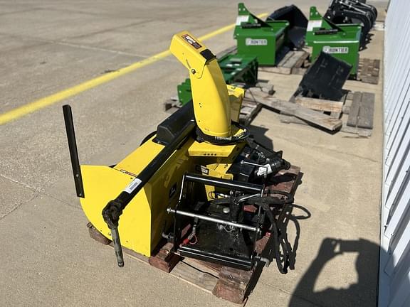 Image of John Deere 54" Snow Blower Image 1