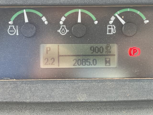 Image of John Deere 550K LGP equipment image 4