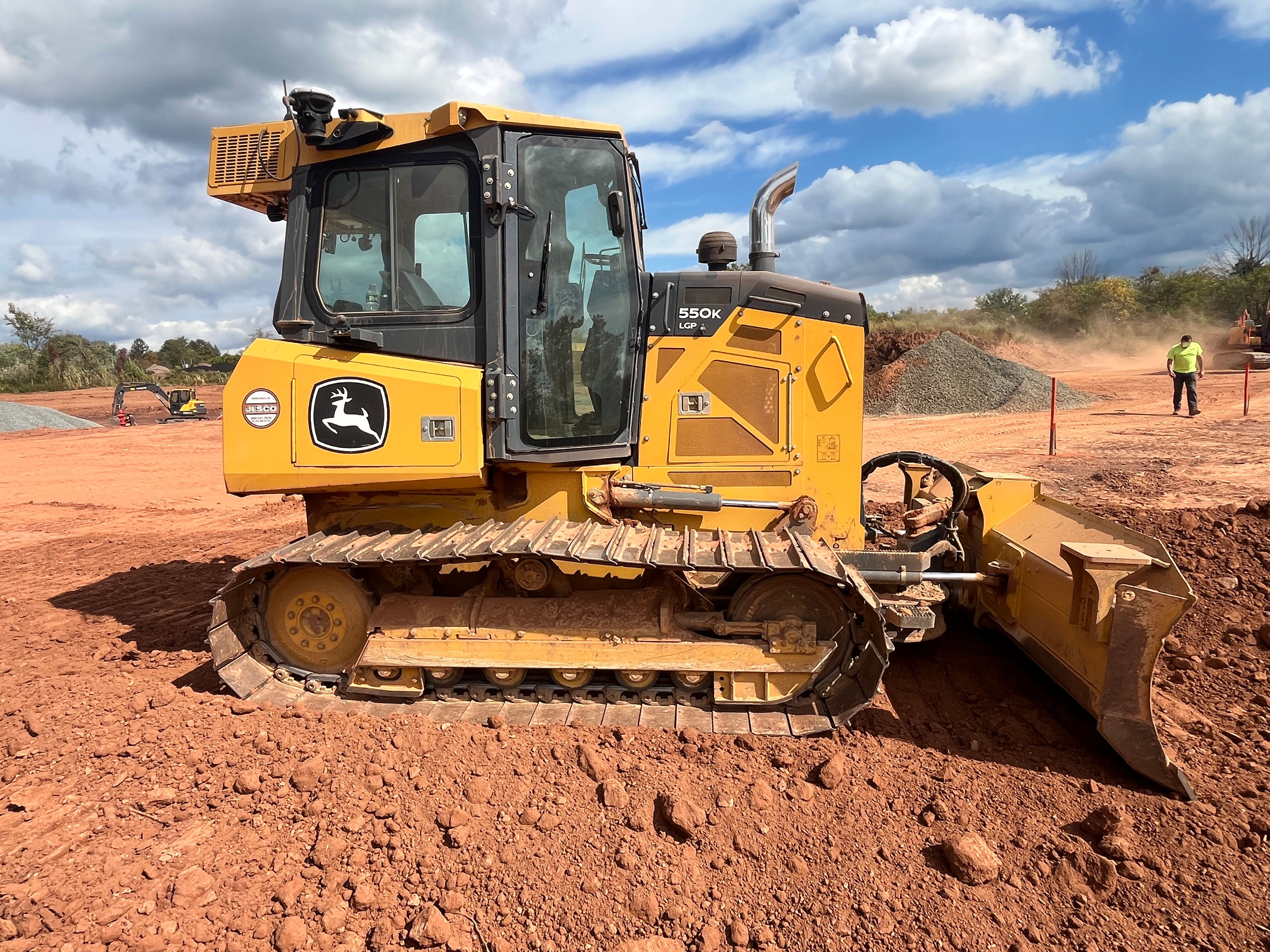 2020 John Deere 550K LGP Equipment Image0