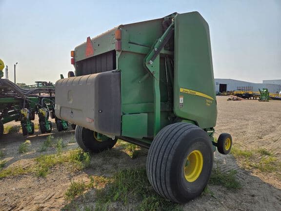 Image of John Deere 560M equipment image 2