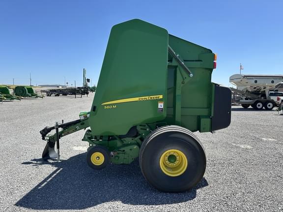 Image of John Deere 560M equipment image 1