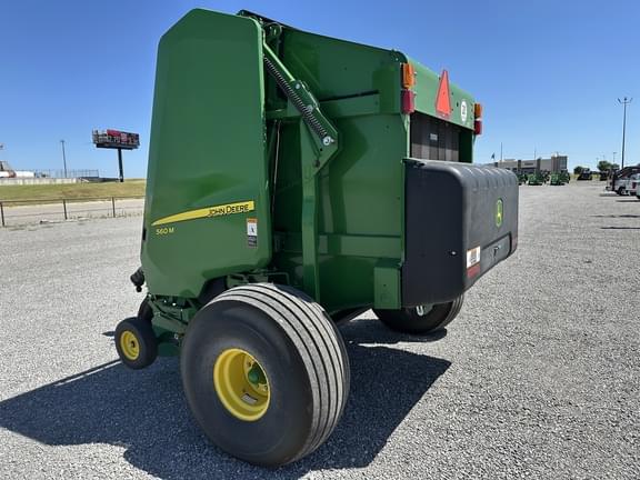 Image of John Deere 560M equipment image 2