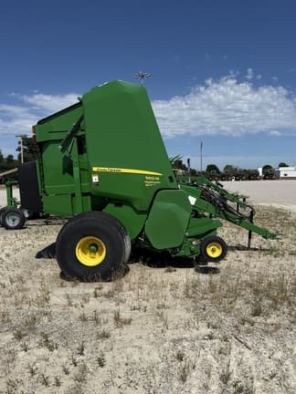 Image of John Deere 560M Silage equipment image 3
