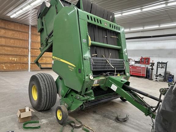 Image of John Deere 560M equipment image 2
