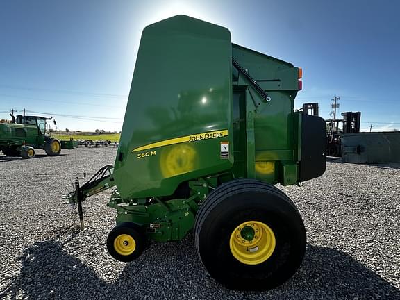 Image of John Deere 560M equipment image 1