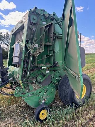 Image of John Deere 560M equipment image 3