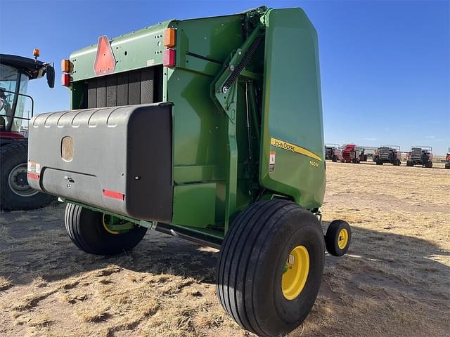 Image of John Deere 560M equipment image 3