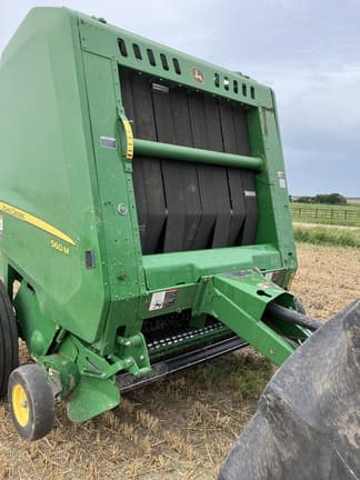 Image of John Deere 560M equipment image 1
