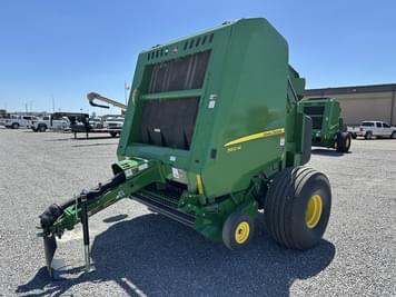 Main image John Deere 560M