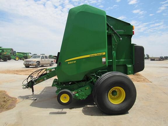 Image of John Deere 560M equipment image 1