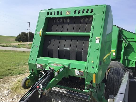 Image of John Deere 560M equipment image 1