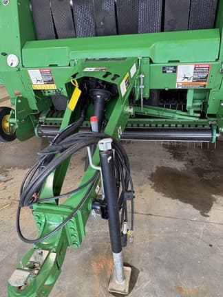 Image of John Deere 560M equipment image 2