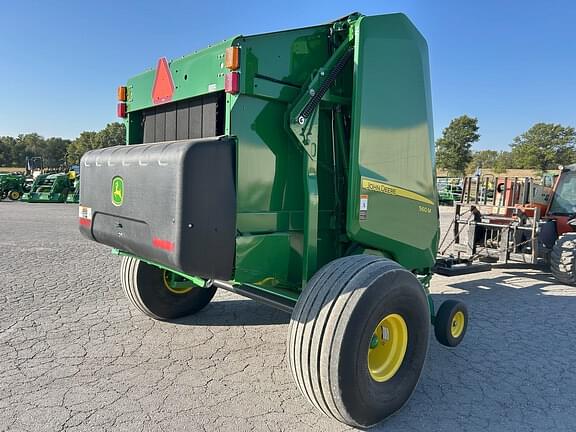 Image of John Deere 560M equipment image 3