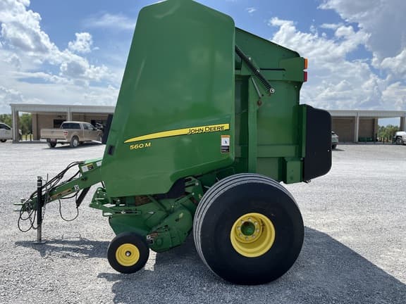 Image of John Deere 560M equipment image 1