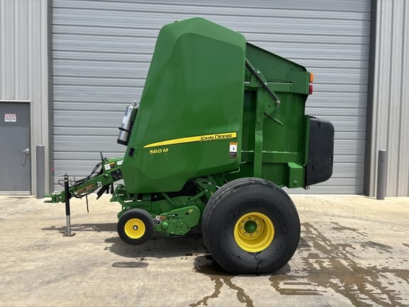 Main image John Deere 560M