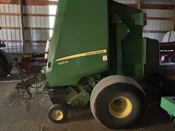 Image of John Deere 560M equipment image 3