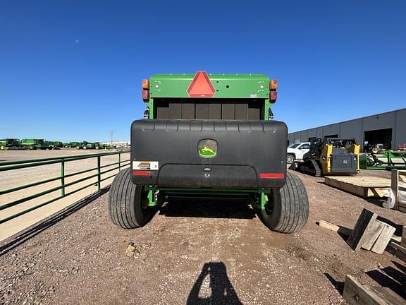 Image of John Deere 560M equipment image 3