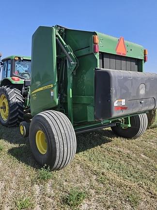 Image of John Deere 560M equipment image 2