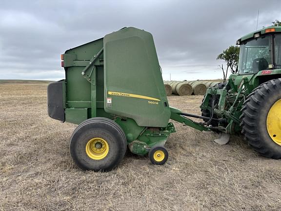 Image of John Deere 560M equipment image 4