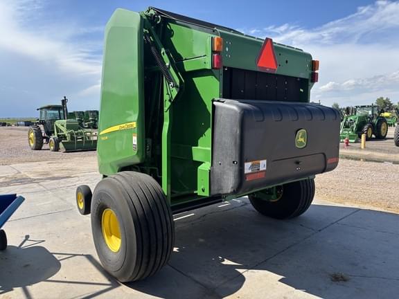 Image of John Deere 560M equipment image 4