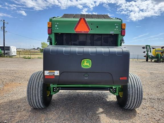 Image of John Deere 560M equipment image 3