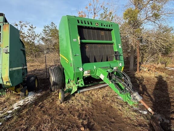 Image of John Deere 560M equipment image 4