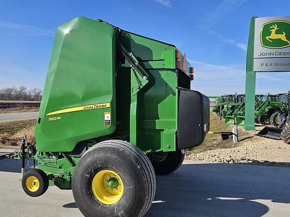 Image of John Deere 560M equipment image 2