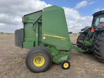 Main image John Deere 560M