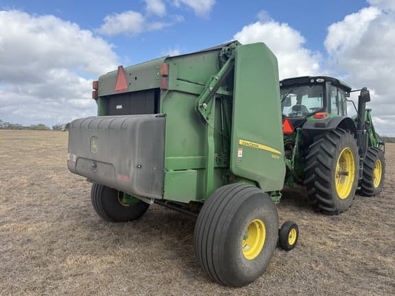 Image of John Deere 560M equipment image 4