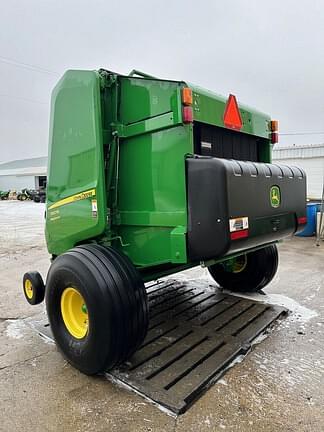 Image of John Deere 560M Silage equipment image 4