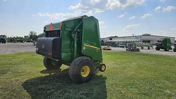 Main image John Deere 560M 8