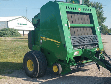 Main image John Deere 560M
