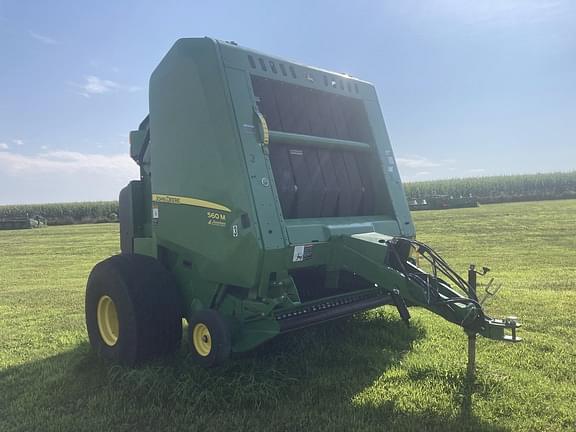 Image of John Deere 560M equipment image 3