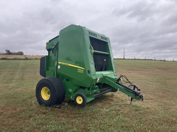 Image of John Deere 560M Primary image