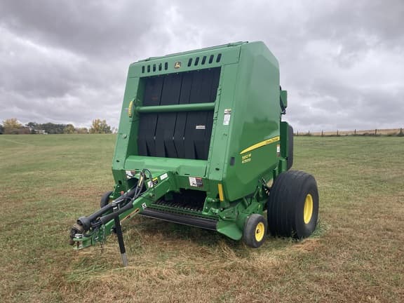 Image of John Deere 560M equipment image 1