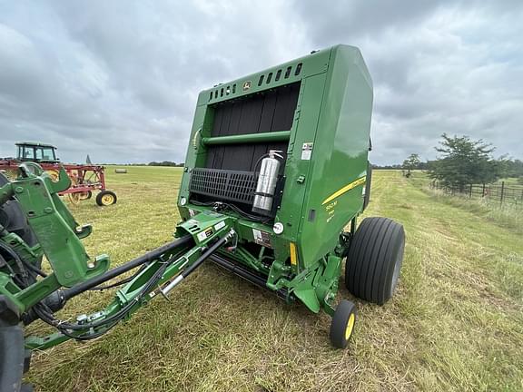 Image of John Deere 560M Silage Primary image