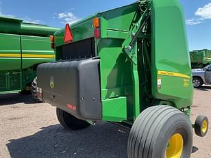 Main image John Deere 560M 10