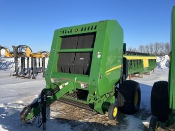 Main image John Deere 560M